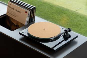Audiotechnica Pro-Ject Cork it - korková podložka