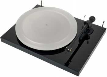 Audiotechnica Pro-ject Debut III DC Esprit Piano + OM10