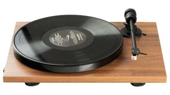 Audiotechnica Pro-ject E1 Ořech + AT3600L
