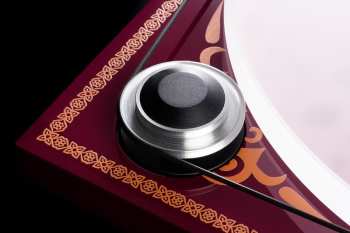 Audiotechnica Pro-Ject Essential III + Om10 - Special Edition: George Harrison