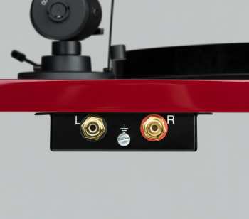 Audiotechnica Pro-Ject Essential III SB + OM 10 Red