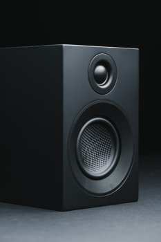 Audiotechnica Pro-ject Speaker Box 3 E Carbon Černá