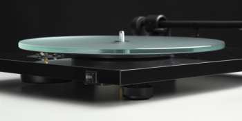 Audiotechnica Pro-ject T1 Evo Bt + Om10 - Piano černá