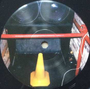 SP Pylon: Gravity / Weather Radio Live