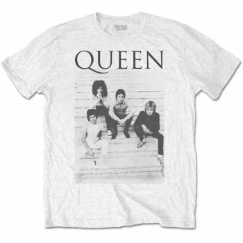 Merch Queen: Maglietta Stairs 