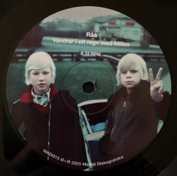LP RÅÅ: Vandrar I Ett Regn Med Milles