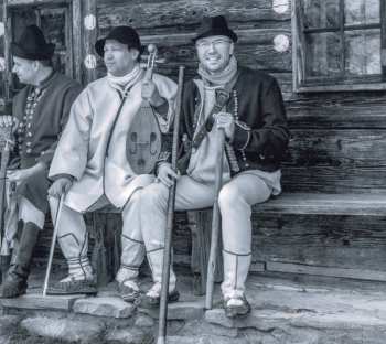 CD RukyNaDudy: Šťastně A Vesele ! (Happily And Merrily!)