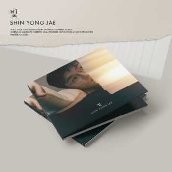 Album Shin Yong Jae: Light