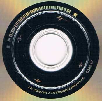 CD Slimane: Solune