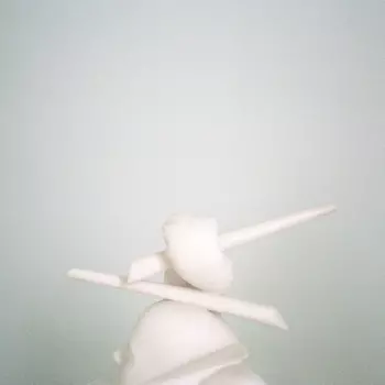 Soft As Snow: Glass Body