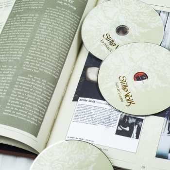 7CD Stille Volk: Los Cants De Pyrène: Two Decades Of Pagan Hymns And Ancient Lore DLX | LTD