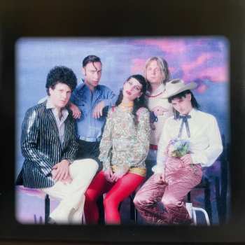 LP The Black Lips: In A World That's Falling Apart DLX | LTD