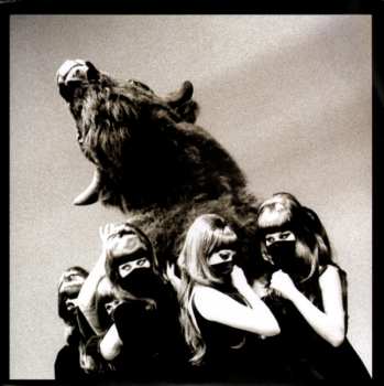 Album The Dead Weather: I Cut Like A Buffalo