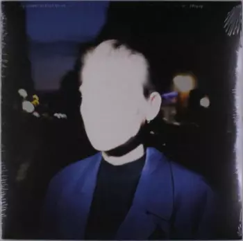 Thomas Azier: Stray