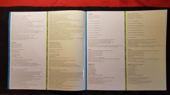 LP Tusmørke: Leker For Barn, Ritualer For Voksne