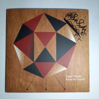 Twin Tones: Agua De Coyote