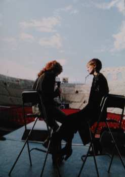 2CD/DVD/Set di cofanetti Various: Amiche In Arena DLX
