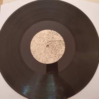 2LP Various: Midday Moon - Ambient And Experimental Music From Australia And New Zealand 1980 - 1995