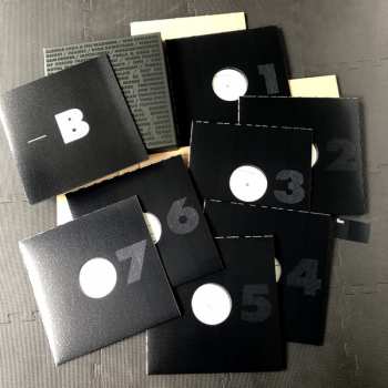 7LP/Set di cofanetti Various: The Metallica Blacklist LTD