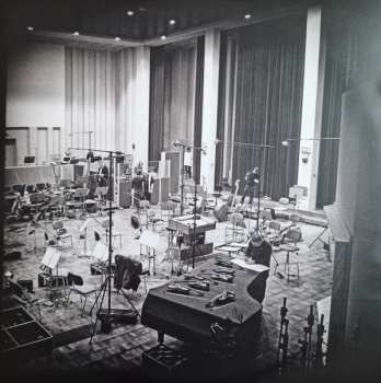 2LP Deutsches Filmorchester Babelsberg: Resonance - Music For Orchestra Vol. 1 CLR | LTD