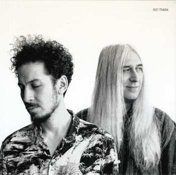 CD Young Gun Silver Fox: AM Waves