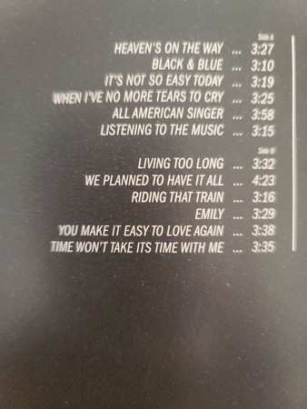 LP Zephaniah OHora: Listening To The Music 