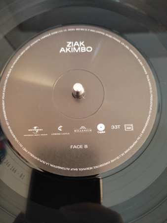 LP Ziak: Akimbo